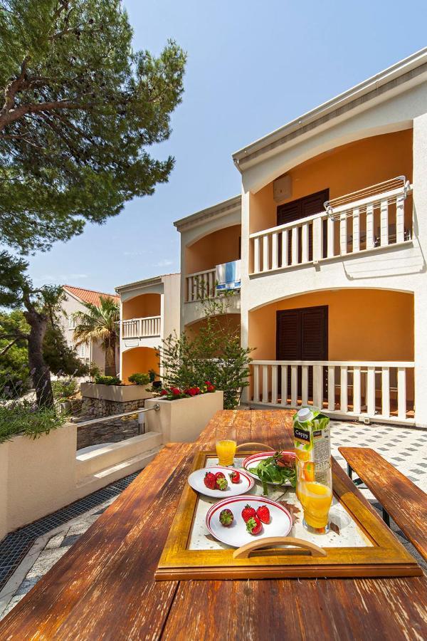 Beach Apartments Lavica Podstrana Esterno foto