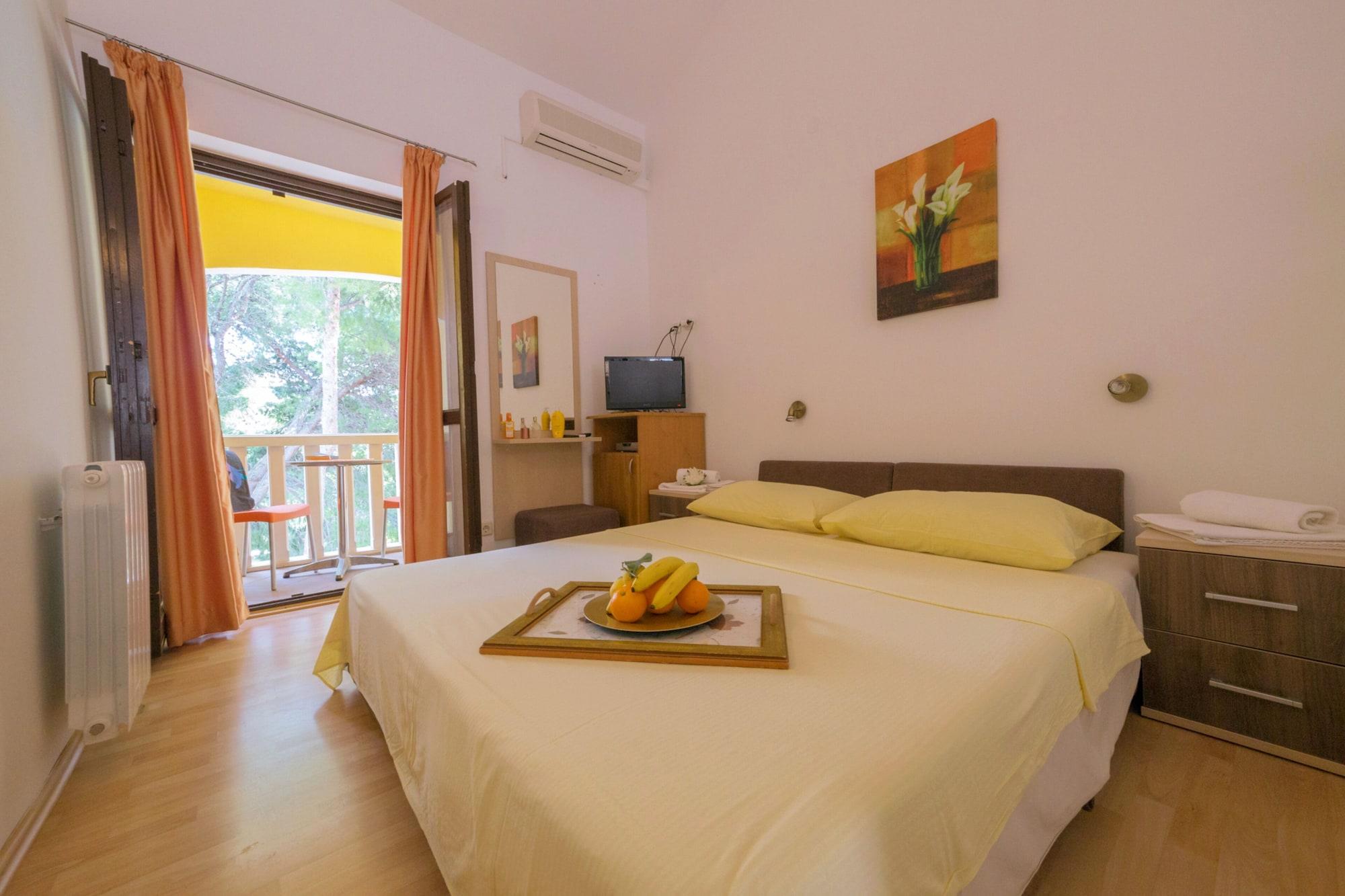 Beach Apartments Lavica Podstrana Esterno foto